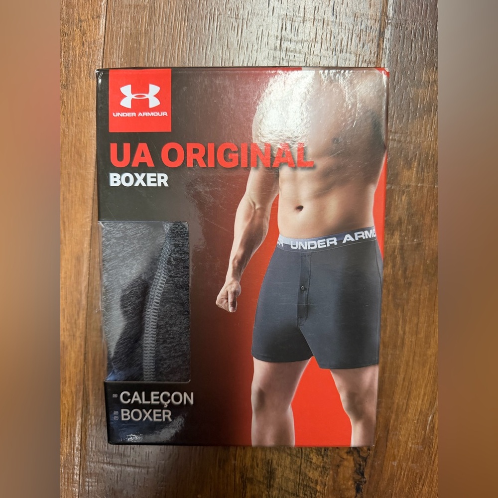 NIB Under Armour loose boxer shorts.  Size small
